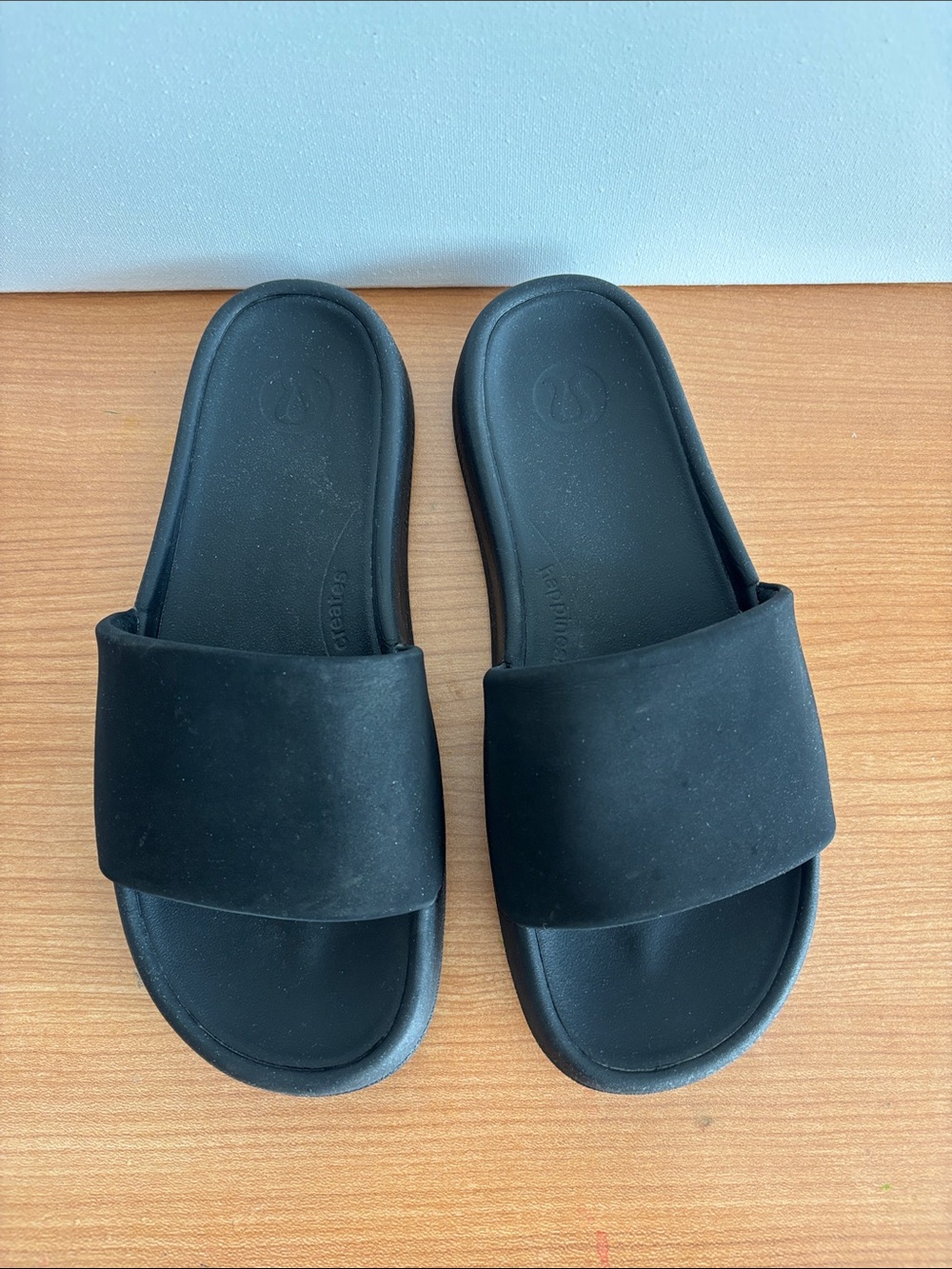 lululemon athletica Black Slide Sandals for Women - Picture 6 of 9